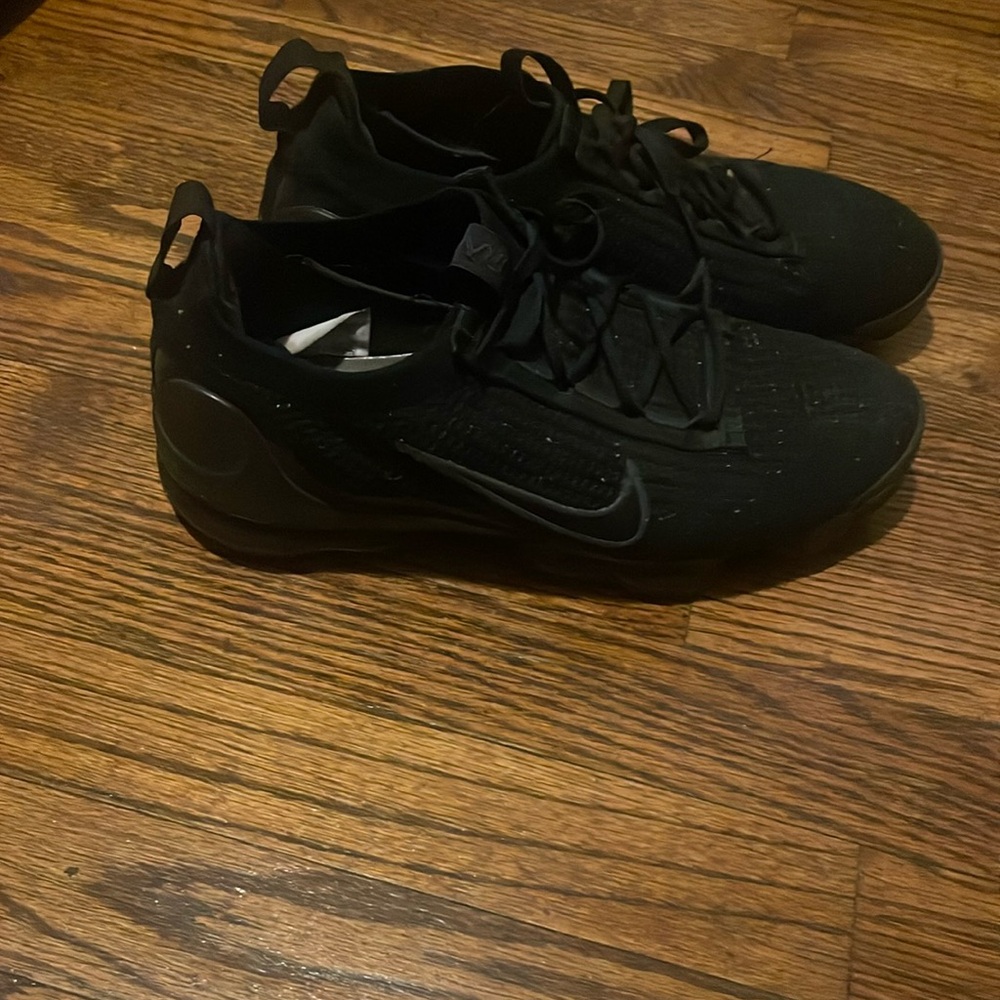 Black Vapor Air Max pro